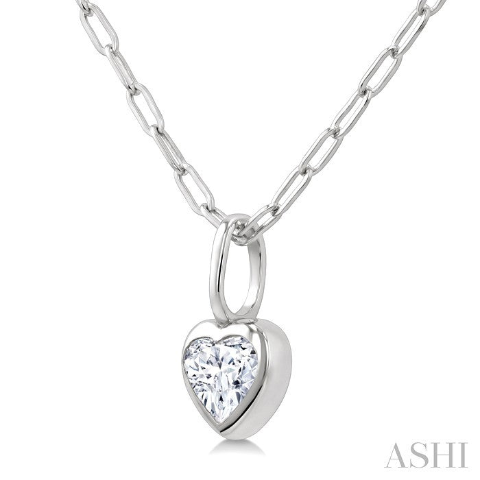 1/5 Ctw Heart Shape Bezel Set Diamond Fashion Pendant With Paperclip Chain in 14K White Gold
