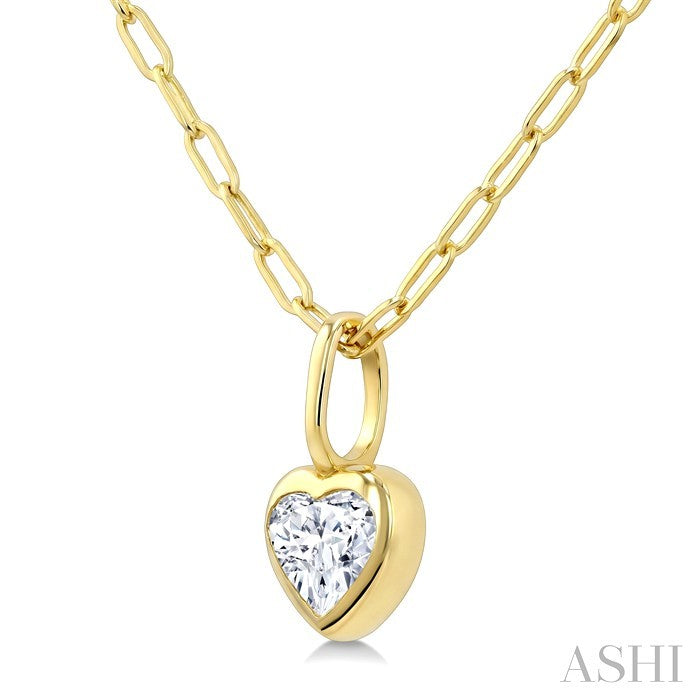 1/5 Ctw Heart Shape Bezel Set Diamond Fashion Pendant With Paperclip Chain in 14K Yellow Gold