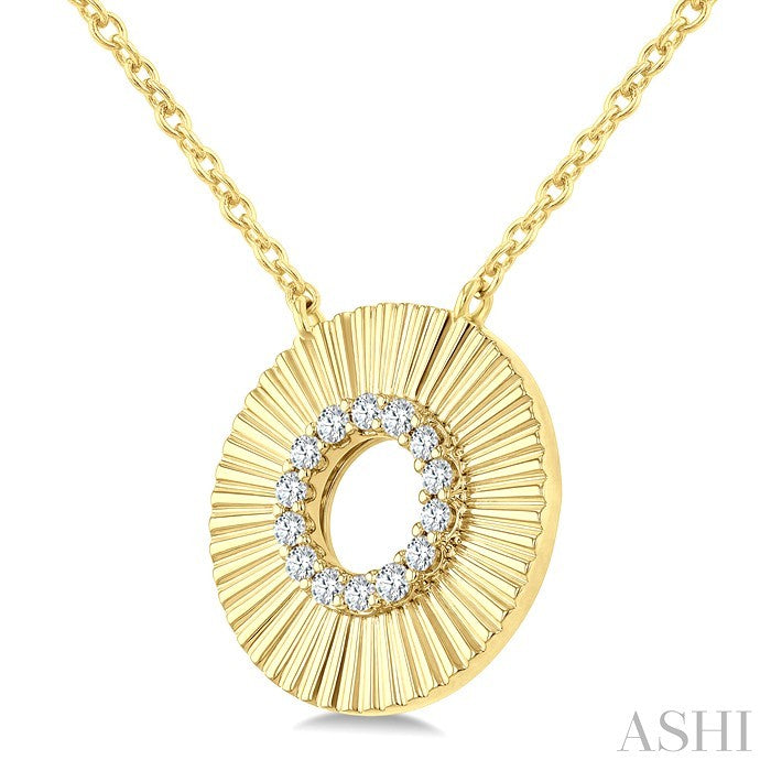 1/6 Ctw Round Cut Diamond Pirouette Circle Fashion Pendant With Chain in 10K Yellow Gold