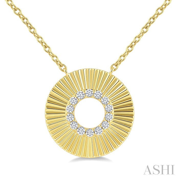 1/6 Ctw Round Cut Diamond Pirouette Circle Fashion Pendant With Chain in 10K Yellow Gold