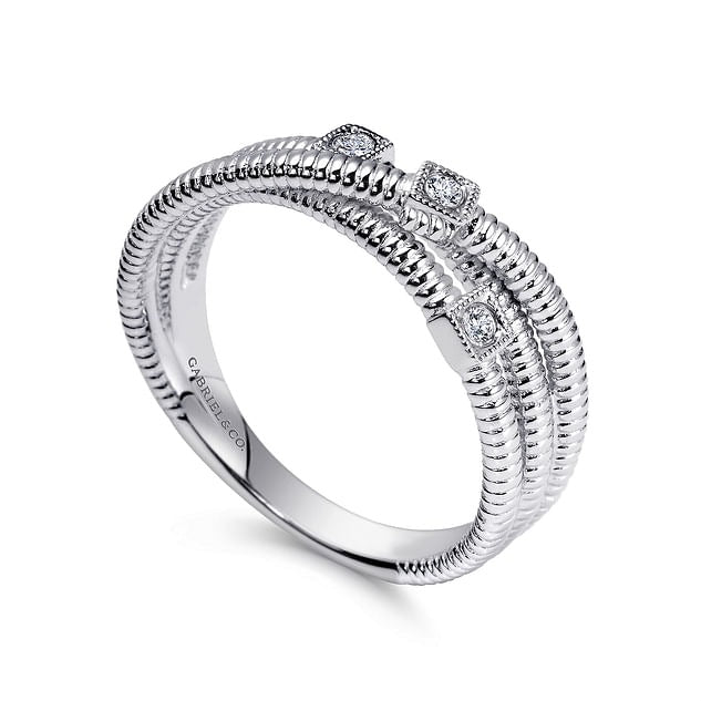 925 Sterling Silver Diamond Station Criss Cross Ring