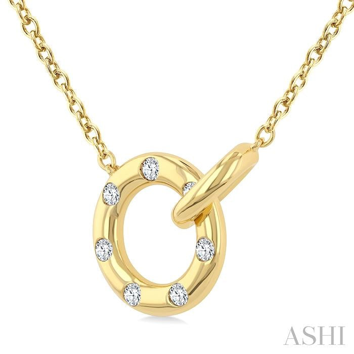 1/6 Ctw Round Cut Diamond Interlocked Mosaic Circle Fashion Petite Pendant With Chain in 10K Yellow Gold