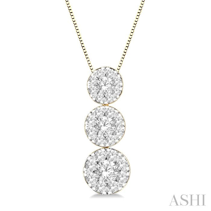 1/4 Ctw Shine Bright 3 stone Essential Round Cut Diamond Pendant with Chain in 14K Yellow and White Gold