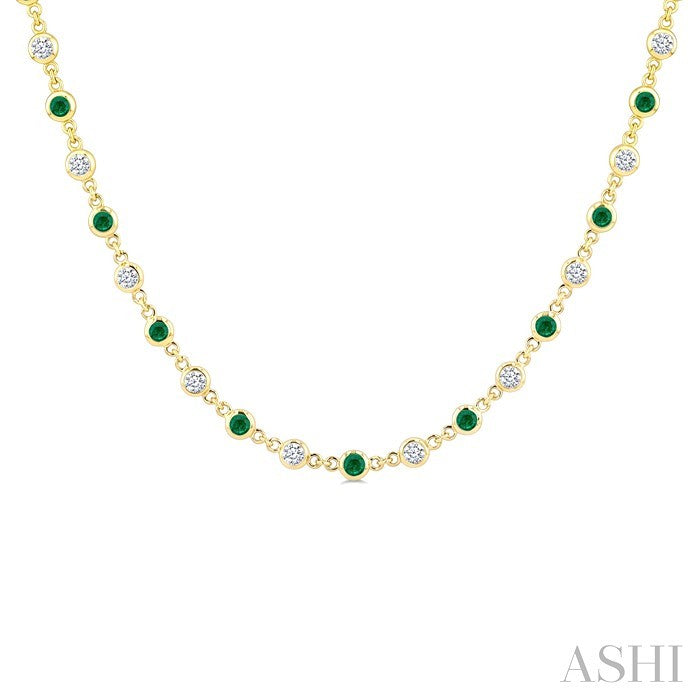 2.25 MM Round Shape Emerald and 1 1/2 Ctw Bezel Set Round Cut Diamond Precious Station Necklace in 14K Yellow Gold