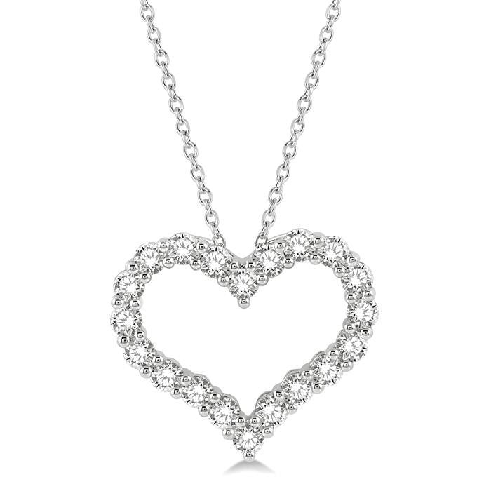 1 1/2 Ctw Heart Shape Round Cut Diamond Pendant With Chain in 14K White Gold