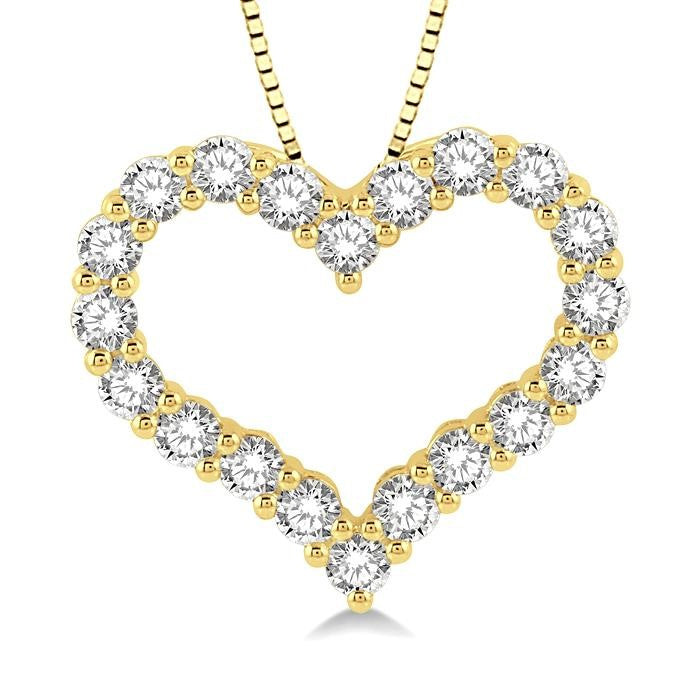 3/4 Ctw Heart Shape Round Cut Diamond Pendant With Chain in 14K Yellow Gold