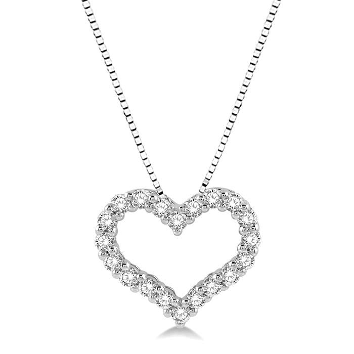 1/2 Ctw Heart Shape Round Cut Diamond Pendant With Chain in 14K White Gold