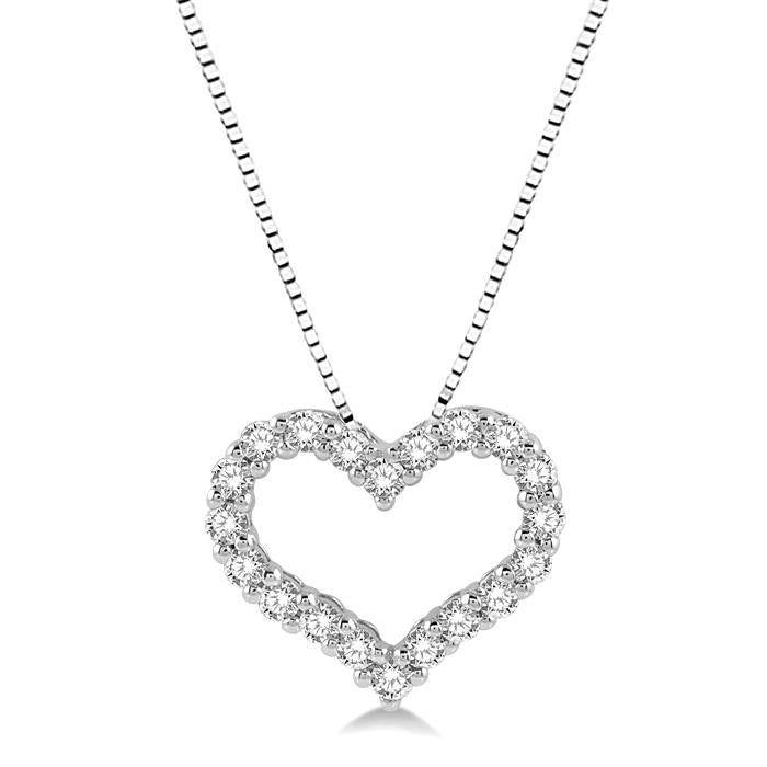 Frost Mallow Heart Shape Diamond Fashion Pendant