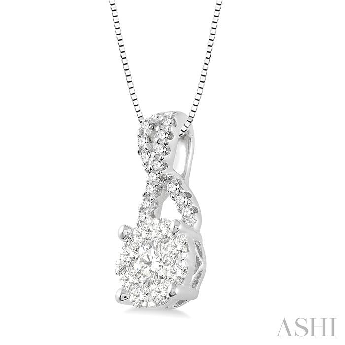 1/4 Ctw Shine Bright Round Cut Diamond Pendant in 14K White Gold with Chain