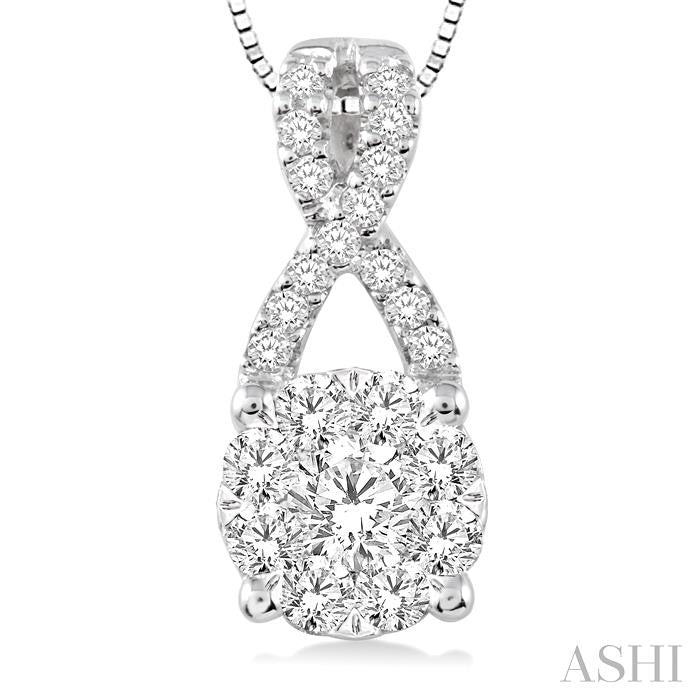 1/4 Ctw Shine Bright Round Cut Diamond Pendant in 14K White Gold with Chain