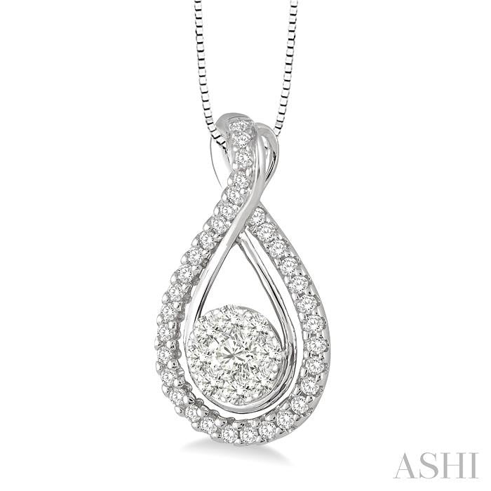 1/2 Ctw Shine Bright Round Cut Diamond Pendant in 14K White Gold with Chain