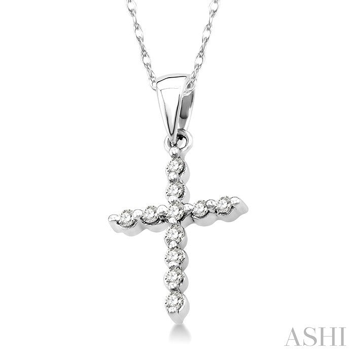 1/10 Ctw Round Cut Diamond Cross Petite Pendant in 14K White Gold with Chain