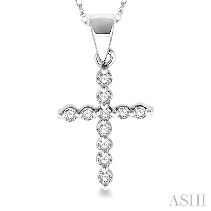 1/10 Ctw Round Cut Diamond Cross Petite Pendant in 10K White Gold with Chain