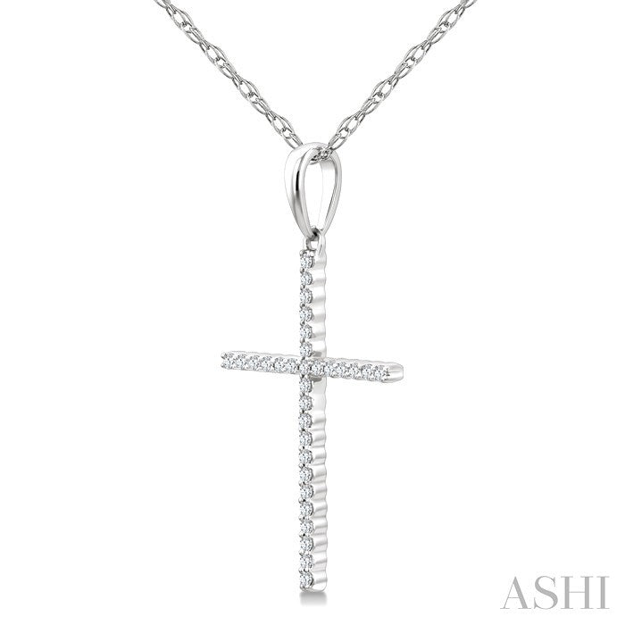 1/10 Ctw Cross Round Cut Diamond Fashion Pendant With Chain in 10K White Gold