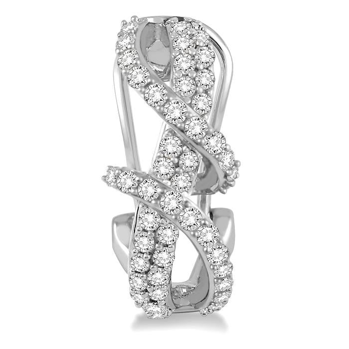 7/8 Ctw Round Cut Diamond Earrings in 14K White Gold