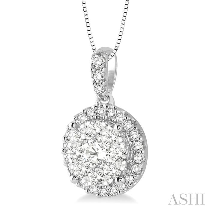 1/3 Ctw Round Cut Diamond Shine Bright Pendant in 14K White Gold with Chain