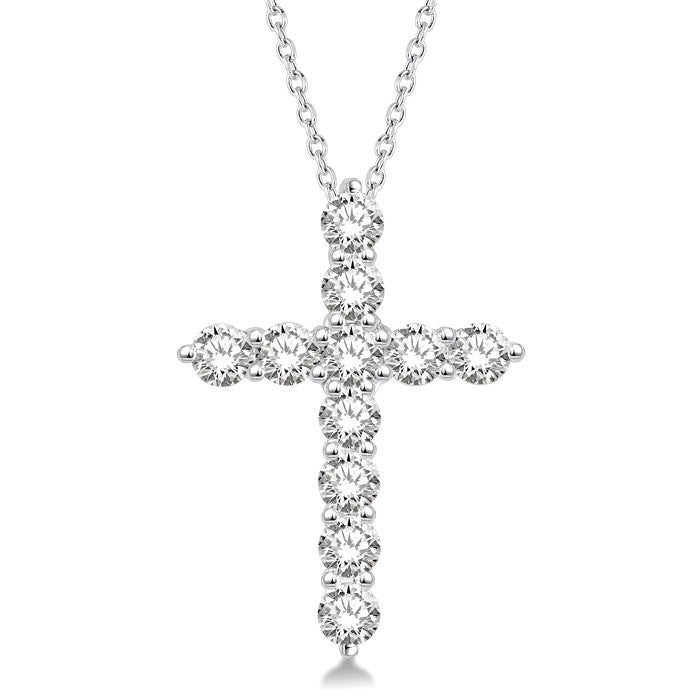 1 1/2 Ctw Round Cut Diamond Cross Fashion Pendant With Chain in Platinum