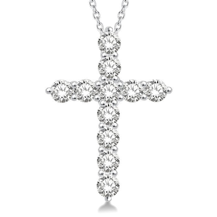 1 1/2 Ctw Round Cut Diamond Cross Fashion Pendant With Chain in Platinum