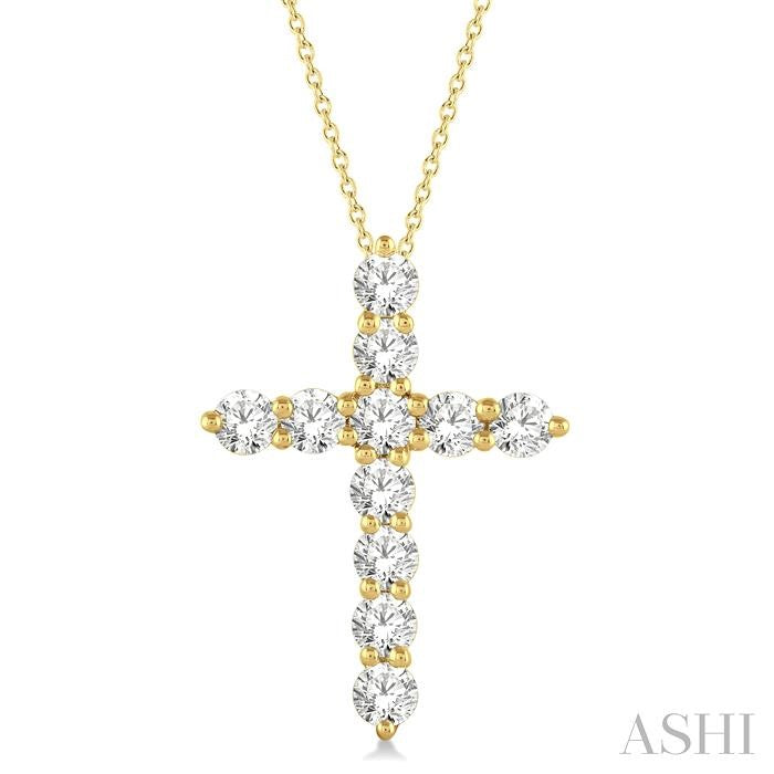 1 Ctw Round Cut Diamond Cross Pendant in 14K Yellow Gold with Chain