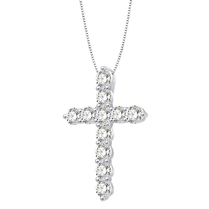 3/4 Ctw Round Cut Diamond Cross Fashion Pendant With Chain in Platinum