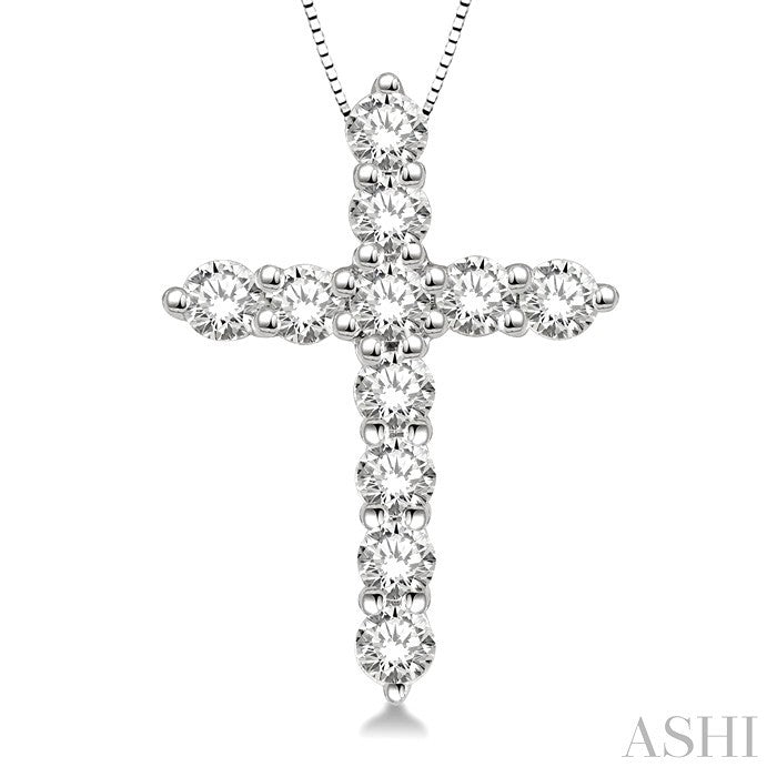 1/4 Ctw Round Cut Diamond Cross Pendant in 14K White Gold with Chain