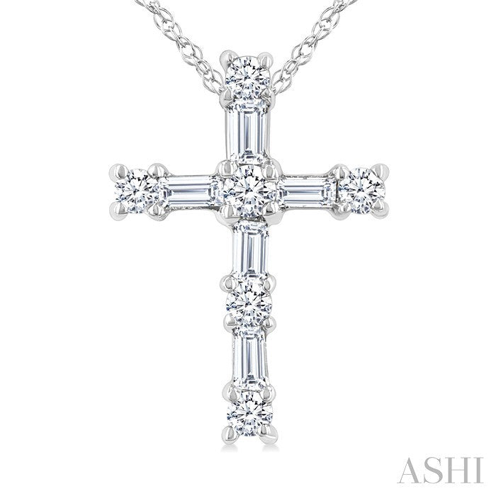 1/20 Ctw Round Cut Diamond Cross Pendant in 10K White Gold with Chain
