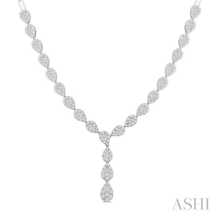 2 5/8 Ctw Shine Bright Pear Shape Round Cut Diamond Fashion Necklace in 14K White Gold