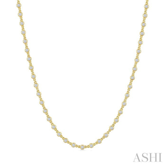2 Ctw Bezel Set Round Cut Diamond Station Necklace in 14K Yellow Gold