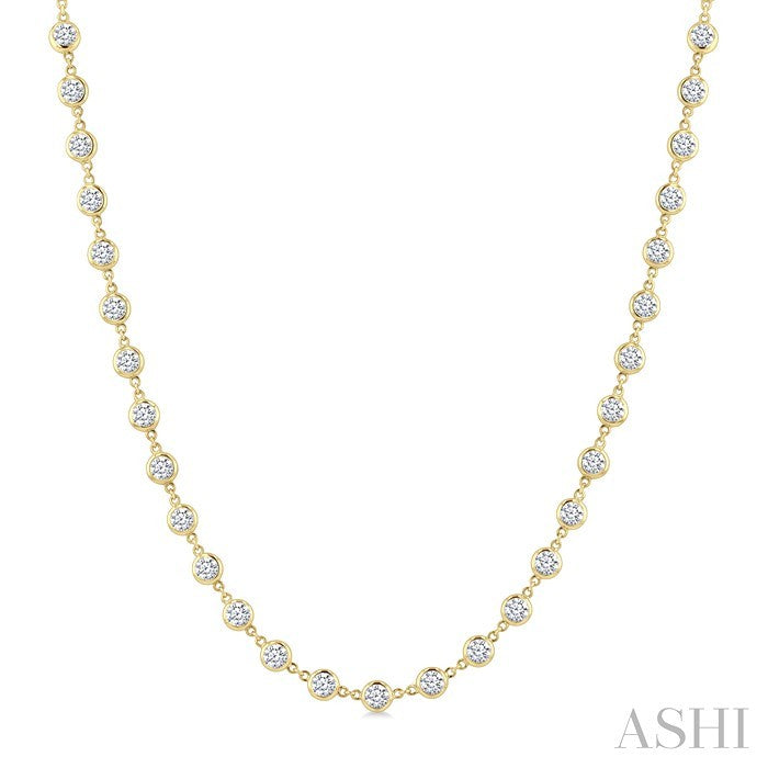 7 Ctw Bezel Set Round Cut Diamond Station Necklace in 14K Yellow Gold