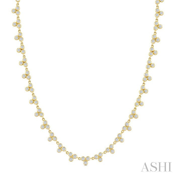 3 1/2 Ctw Bezel Set Round Cut Diamond 3-Stone Station Necklace in 14K Yellow Gold
