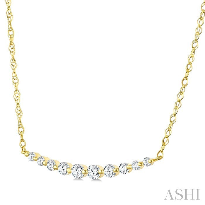 1/6 Ctw Curved Bar Round Cut Diamond Fashion Necklace in 10K Yellow Gold