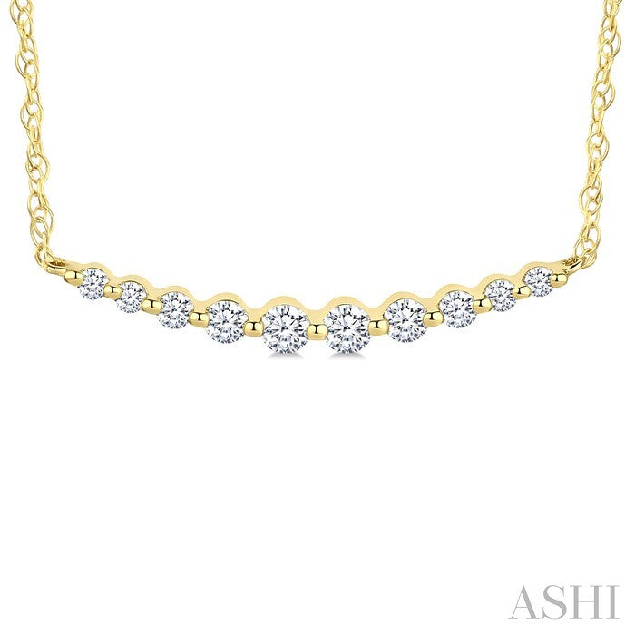 1/6 Ctw Curved Bar Round Cut Diamond Fashion Necklace in 10K Yellow Gold