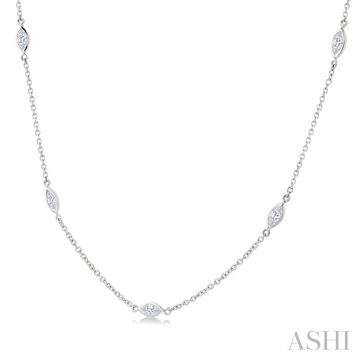 1 1/2 Ctw Marquise Cut Diamond Fashion Station Necklace in 14K White Gold