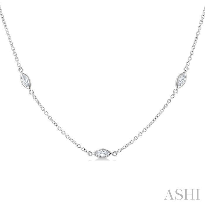 1 1/2 Ctw Marquise Cut Diamond Fashion Station Necklace in 14K White Gold