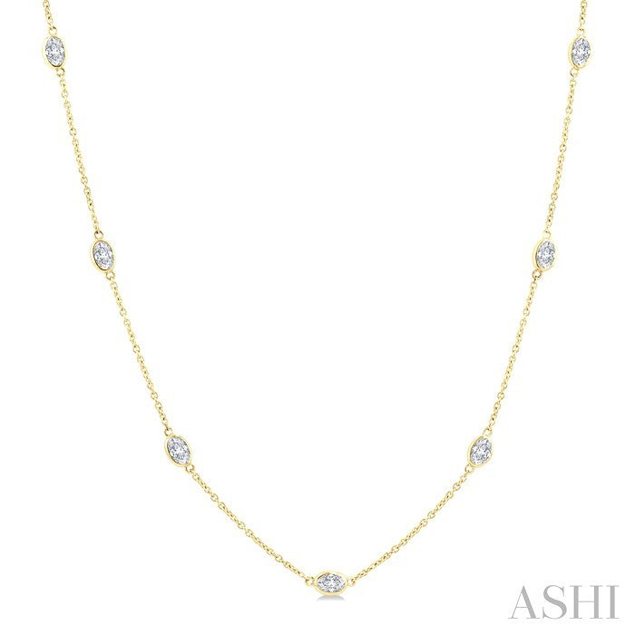2 Ctw Oval Cut Diamond Fashion Station Necklace in 14K Yellow Gold