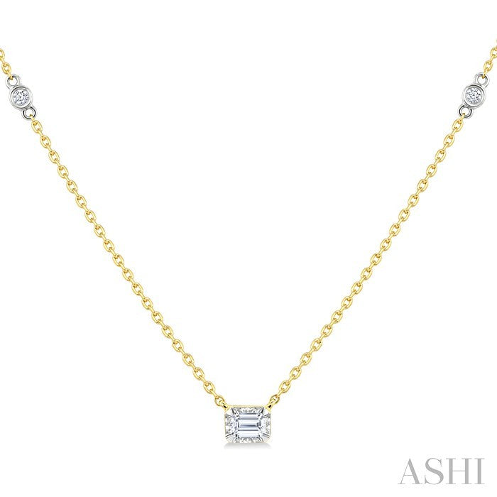 1/4 Ctw Bezel Set Emerald and Round Cut Diamond Station Necklace in 14K Yellow and White Gold