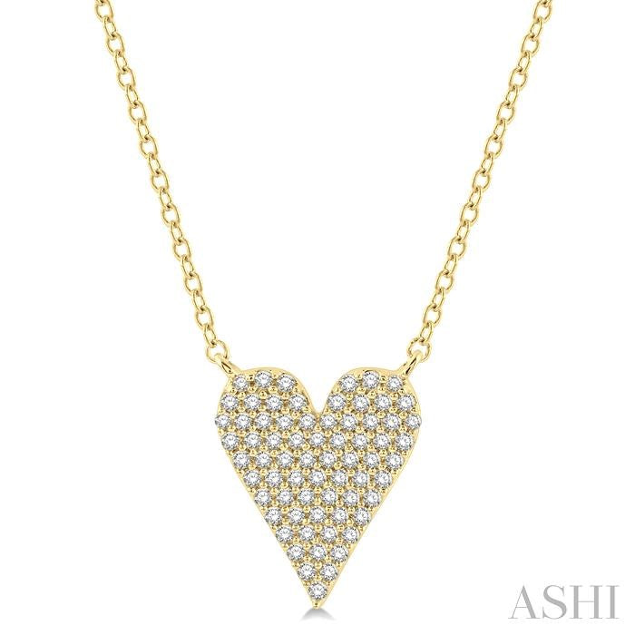 1/4 Ctw Heart Charm Round Cut Diamond Fashion Pendant With Chain in 10K Yellow Gold