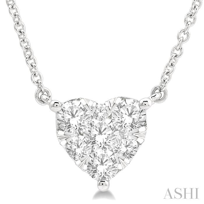 1/2 Ctw Shine Bright Diamond Heart Pendant With Chain in 14K White Gold