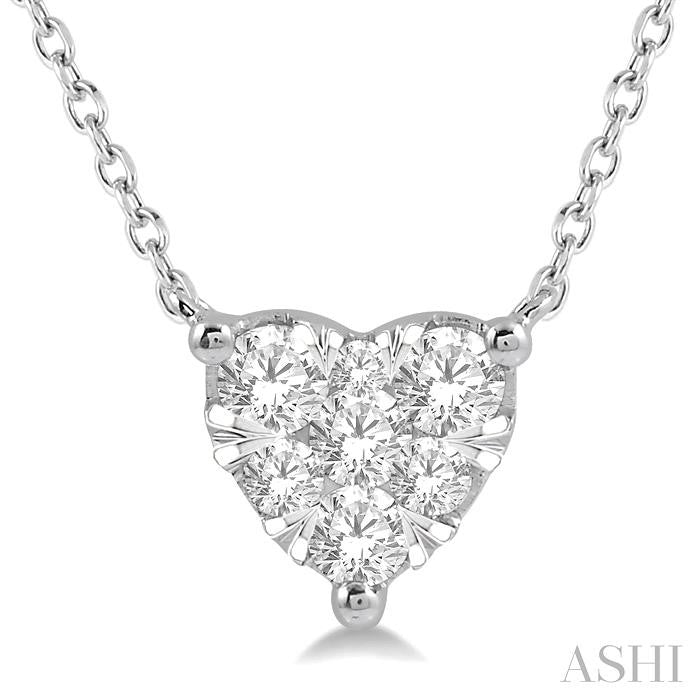 1/4 Ctw Shine Bright Diamond Heart Pendant With Chain in 14K White Gold