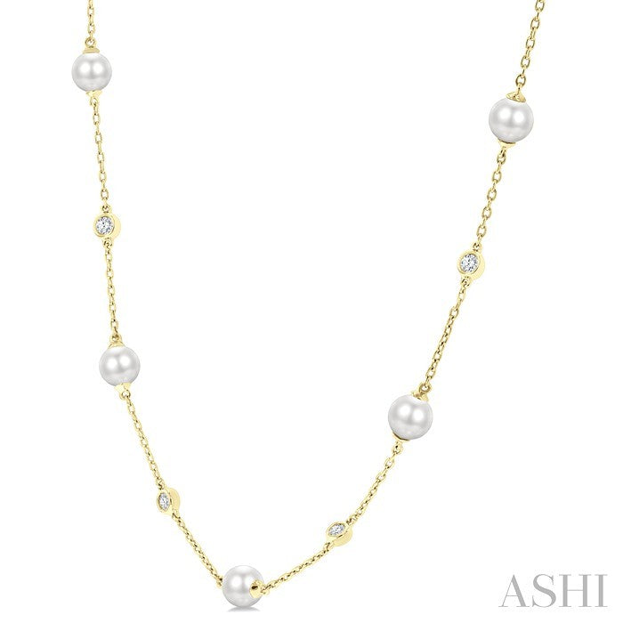 5 MM Round Shape Cultured Pearl and 1/4 Ctw Round Cut Diamond Station Necklace in 14K Yellow Gold