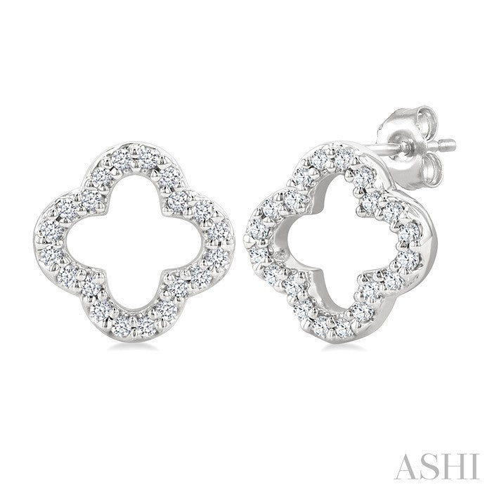 1/6 Ctw Petite Clover Round Cut Diamond Fashion Stud Earrings in 10K White Gold