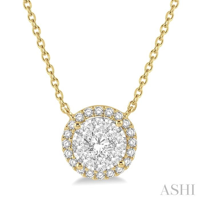 1/2 Ctw Circular Round Cut Diamond Shine Bright Pendant With Chain in 14K Yellow and White Gold