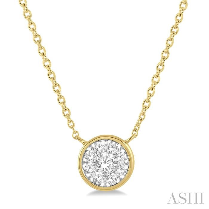 1/2 Ctw Round Shape Lovebright Diamond Pendant With Chain in 14K Yellow and White Gold
