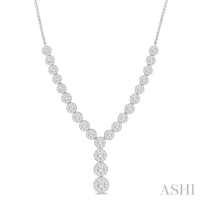 2 1/4 Ctw Shine Bright Round Cut Diamond Necklace in 14K White Gold