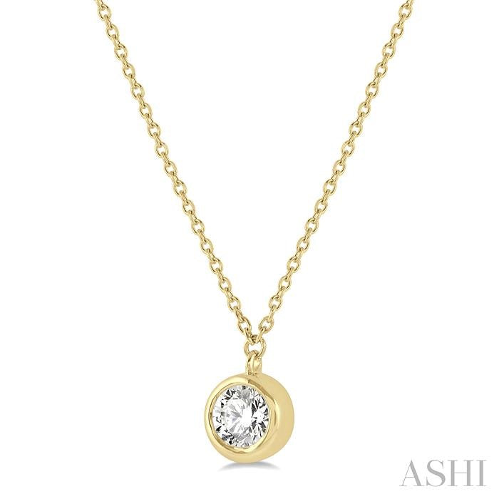 1/3 Ctw Round Cut Diamond Pendant With Chain in 14K yellow Gold