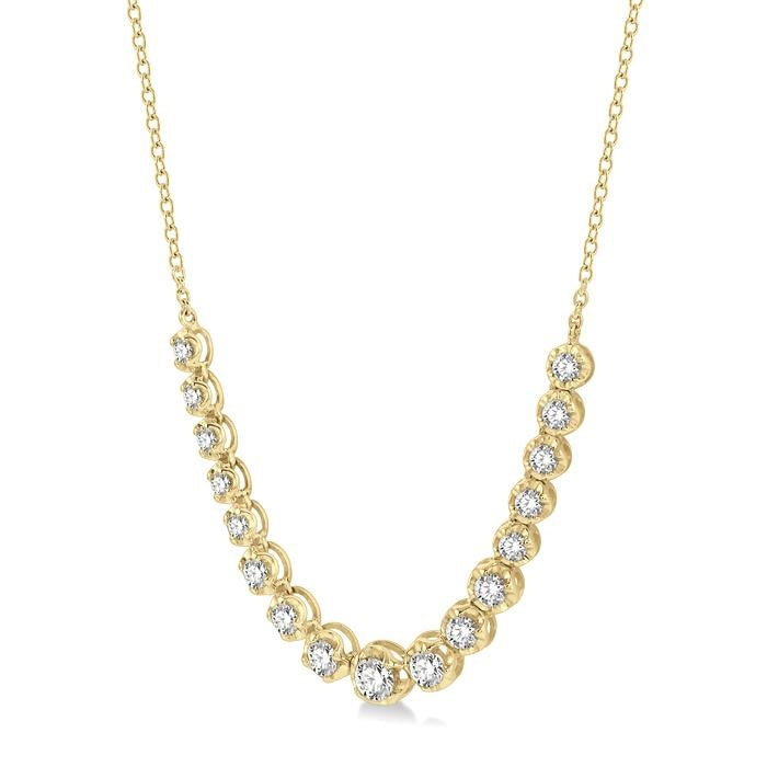 1 Ctw Round Cut Diamond Illusion Necklace in 14K Yellow Gold