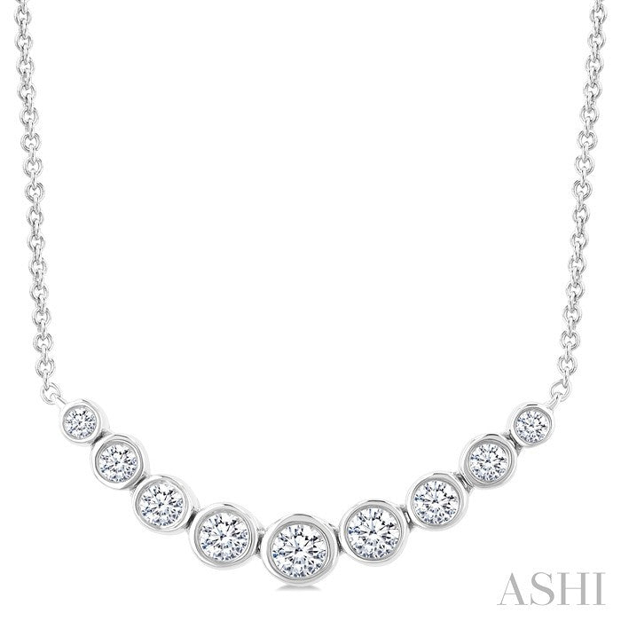 1/2 Ctw Graduated Bezel Set Round Cut Diamond Smile Necklace in 14K White Gold