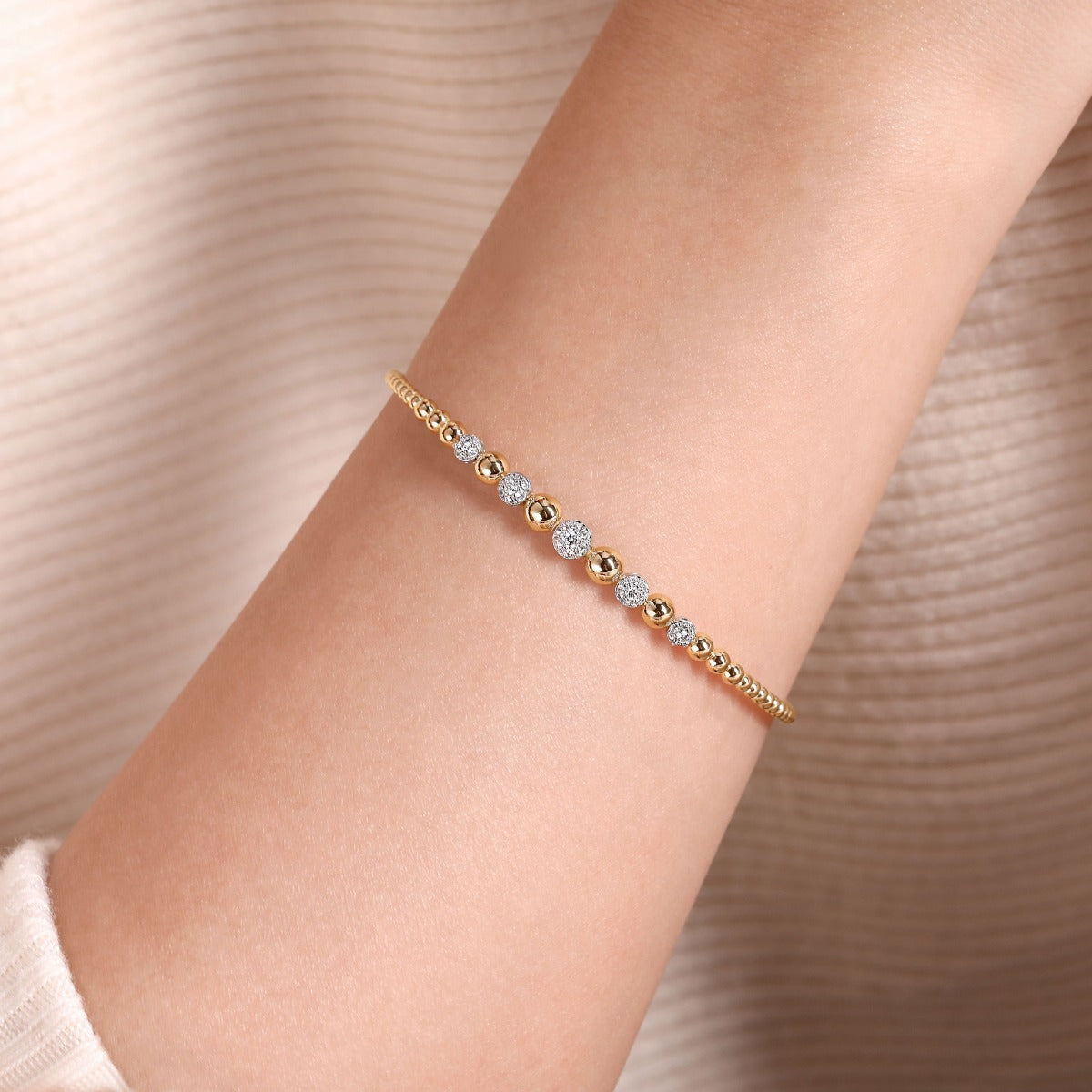 14K Yellow-White Gold Bujukan Diamond Stations Bangle