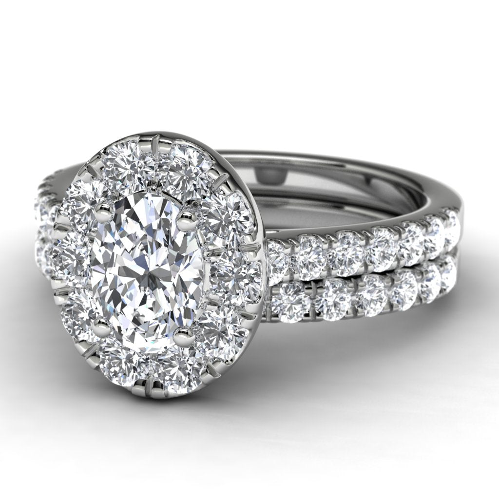 14k White Gold Oval Diamond Halo Diamond Engagement Set Front View