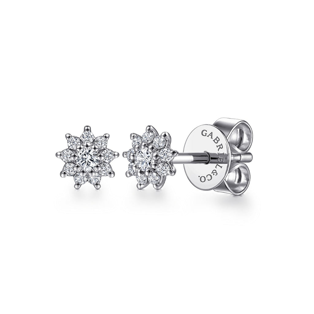 14K White Gold Cluster Diamond Flower Stud Earrings